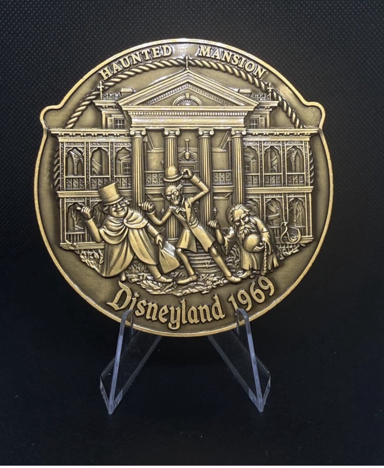 👻 DISNEYLAND HAUNTED MANSION 1969 CHALLENGE COIN😱